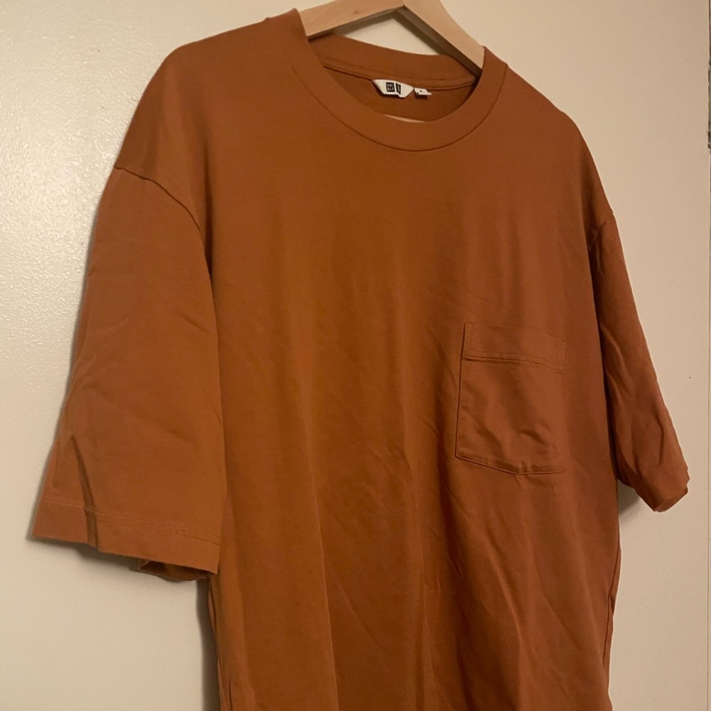 UNIQLO Oversized T Medium Orange/Brown
